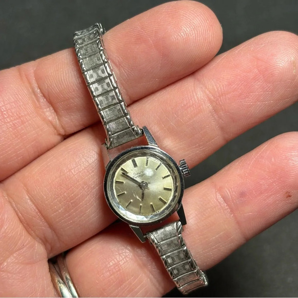 vintage girard perregaux Ladies Cocktail Mechanical Wind Up Watch Working - Picture 1 of 13